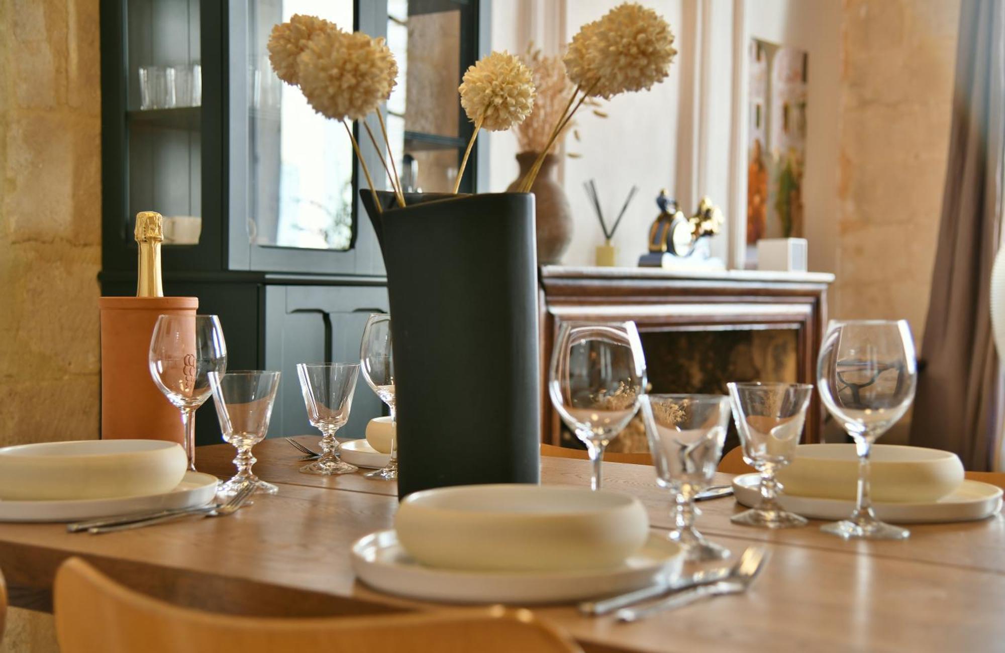 Uzès "La Suite" 3 Etoiles מראה חיצוני תמונה